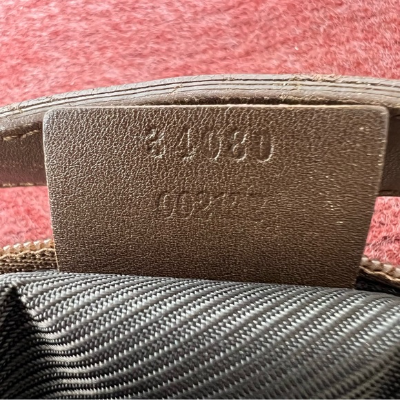 Gucci Pouch Bag Brown Canvas - Picture 13 of 17